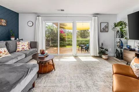 Living - 3037 Highlands Blvd, Spring Valley, CA 91977 photo 1 of 3