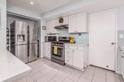 Kitchen - 3037 Highlands Blvd, Spring Valley, CA 91977 photo 3 of 3