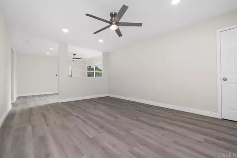 Living - 703 Hemlock Ave, Imperial Beach, CA 91932 photo 2 of 5
