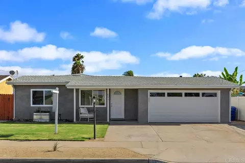 Exterior - 703 Hemlock Ave, Imperial Beach, CA 91932 photo 1 of 5