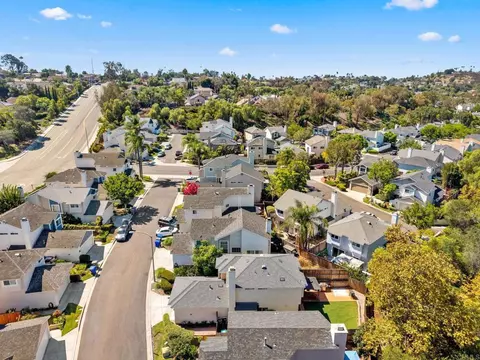 View/Area - 2382 Maravilla Way, Oceanside, CA 92056 photo 1 of 2