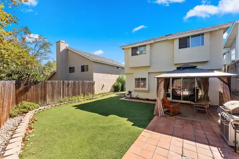Exterior - 2382 Maravilla Way, Oceanside, CA 92056 photo 5 of 5