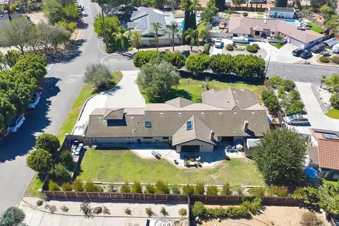 View/Area - 1598 Mesa Verde Dr, Vista, CA 92084 photo 10 of 28