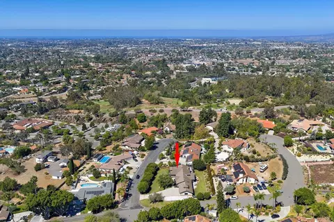 View/Area - 1598 Mesa Verde Dr, Vista, CA 92084 photo 24 of 28