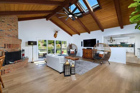Living - 1598 Mesa Verde Dr, Vista, CA 92084 photo 1 of 4