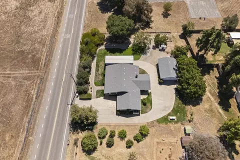 View/Area - 842 Hanson Ln, Ramona, CA 92065 photo 18 of 24