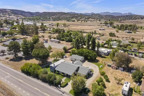 View/Area - 842 Hanson Ln, Ramona, CA 92065 photo 7 of 24