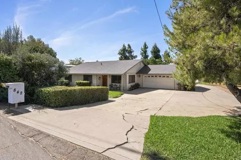 Exterior - 842 Hanson Ln, Ramona, CA 92065 photo 11 of 11