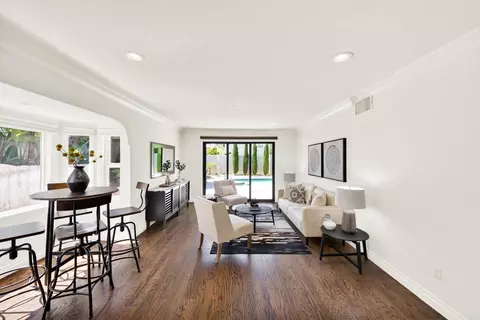 Living - 7701 Garboso Pl, Carlsbad, CA 92009 photo 2 of 4
