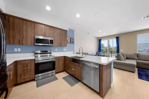 Kitchen - 10529 Graphite St, Spring Valley, CA 91977 photo 3 of 3