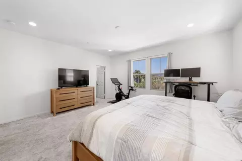Bedroom - 10529 Graphite St, Spring Valley, CA 91977 photo 1 of 3