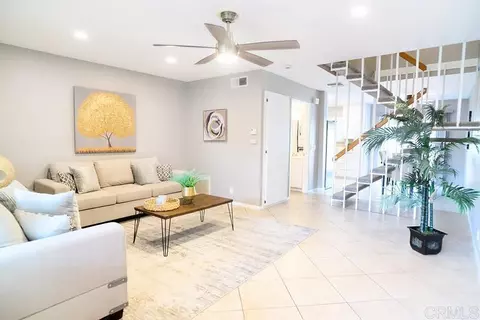 Living - 9007 Fanita Rancho Rd, Santee, CA 92071 photo 4 of 8