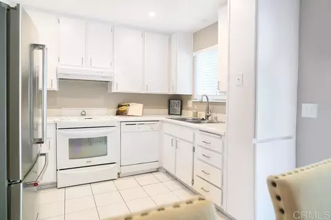Kitchen - 9007 Fanita Rancho Rd, Santee, CA 92071 photo 3 of 3