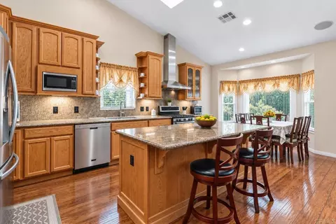 Kitchen - 9508 Cypress St, Lakeside, CA 92040 photo 2 of 2