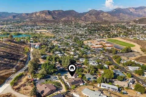 View/Area - 9508 Cypress St, Lakeside, CA 92040 photo 6 of 9