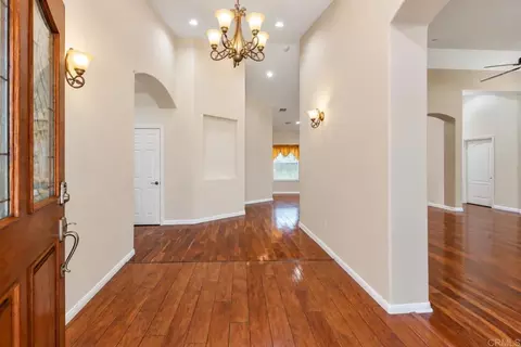 Entry Way - 9508 Cypress St, Lakeside, CA 92040 photo 2 of 6