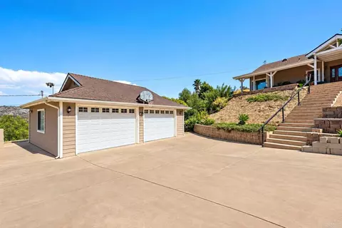 Exterior - 9508 Cypress St, Lakeside, CA 92040 photo 1 of 5