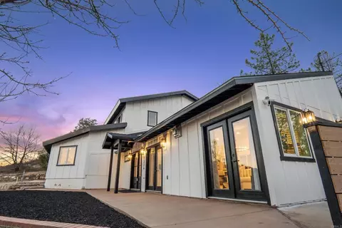 Exterior - 1326 Farmer Rd, Julian, CA 92036 photo 3 of 14
