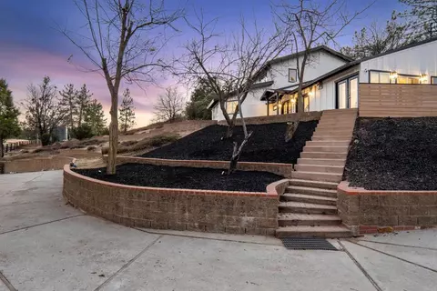 Exterior - 1326 Farmer Rd, Julian, CA 92036 photo 10 of 14