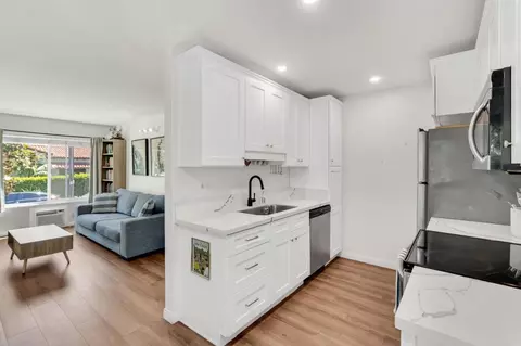 Kitchen - 8150 Lemon Ave #130, La Mesa, CA 91941 photo 4 of 4