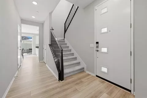 Entry Way - 253 Paddock Ln, Fallbrook, CA 92028 photo 1 of 3
