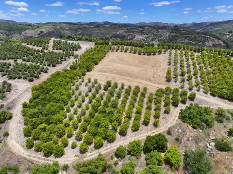 45481 Camaron Rd, Temecula, CA 92590