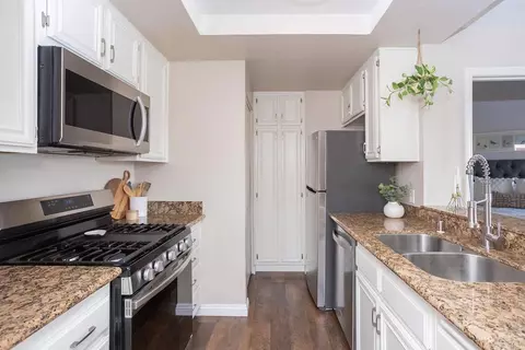 Kitchen - 3035 Chipwood Ct, Spring Valley, CA 91978 photo 1 of 2