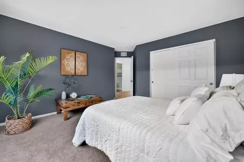 Bedroom - 10441 Lake Breeze Dr, Spring Valley, CA 91977 photo 5 of 8