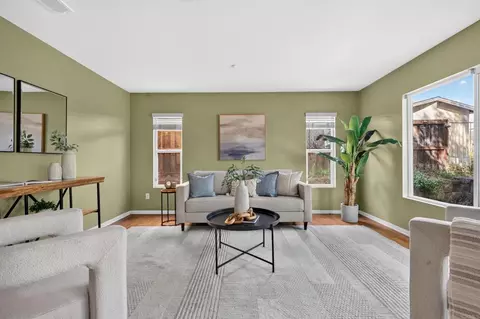 Living - 10441 Lake Breeze Dr, Spring Valley, CA 91977 photo 6 of 9