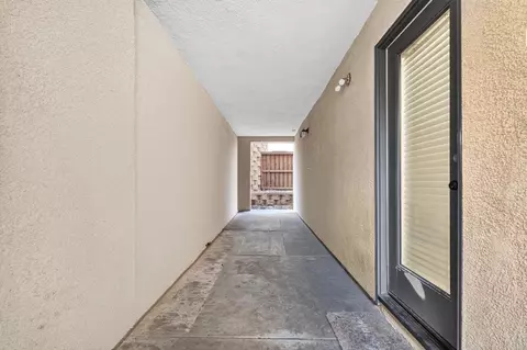 Entry Way - 10441 Lake Breeze Dr, Spring Valley, CA 91977 photo 6 of 7