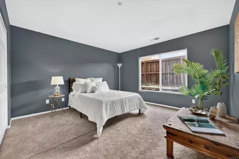 Bedroom - 10441 Lake Breeze Dr, Spring Valley, CA 91977 photo 4 of 8