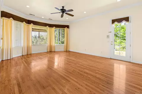Living - 13885 Honnell Way, Jamul, CA 91935 photo 6 of 8