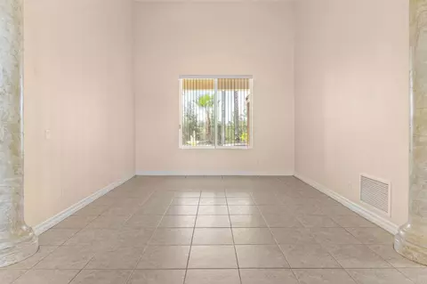 Living - 13885 Honnell Way, Jamul, CA 91935 photo 2 of 8