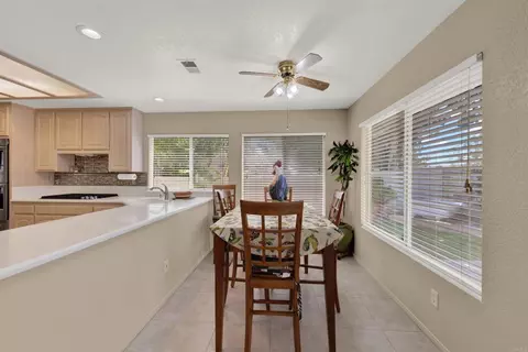 Dining - 5179 Via Mindanao, Oceanside, CA 92057 photo 3 of 3