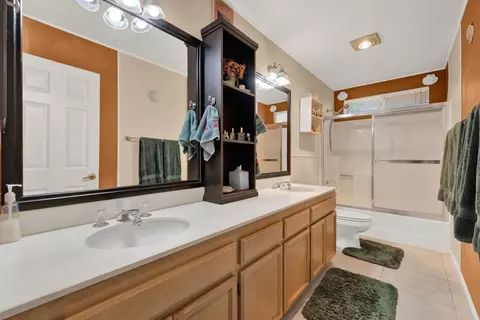Bath - 5179 Via Mindanao, Oceanside, CA 92057 photo 2 of 2