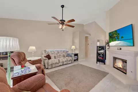 Living - 5179 Via Mindanao, Oceanside, CA 92057 photo 2 of 2