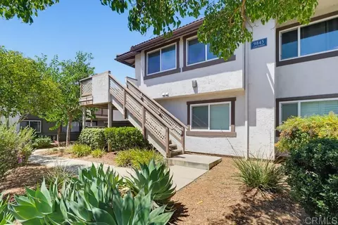 9845 Caspi Gardens Dr #8, Santee, CA 92071