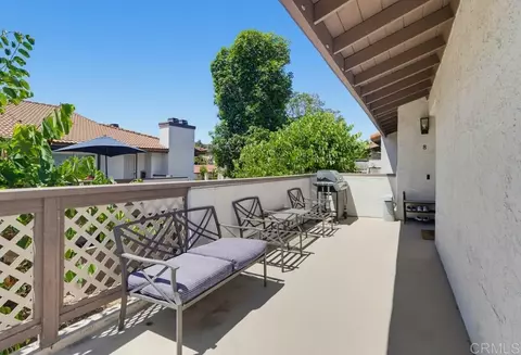 9845 Caspi Gardens Dr #8, Santee, CA 92071 photo 2