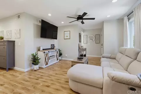 9845 Caspi Gardens Dr #8, Santee, CA 92071 photo 8