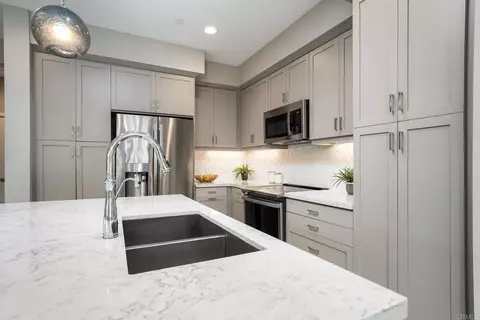 Kitchen - 8680 Tobago Ln, Santee, CA 92071 photo 4 of 7