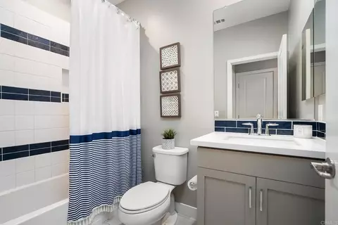 Bath - 8680 Tobago Ln, Santee, CA 92071 photo 3 of 7