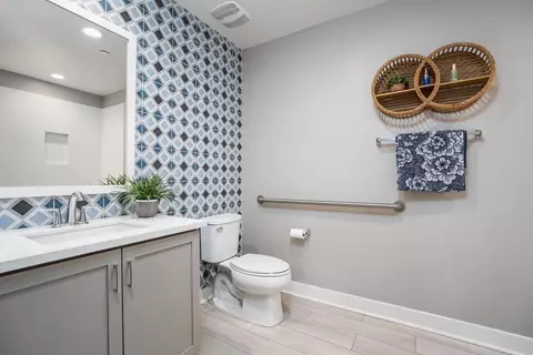 Bath - 8680 Tobago Ln, Santee, CA 92071 photo 6 of 7