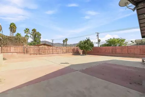 Exterior - 1009 Paraiso Ave, Spring Valley, CA 91977 photo 11 of 12