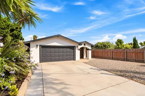 Exterior - 1009 Paraiso Ave, Spring Valley, CA 91977 photo 3 of 12