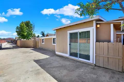 Exterior - 1336 Peach Ave, El Cajon, CA 92021 photo 10 of 14