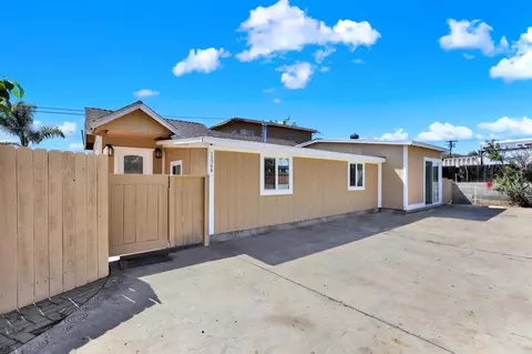 Exterior - 1336 Peach Ave, El Cajon, CA 92021 photo 5 of 14