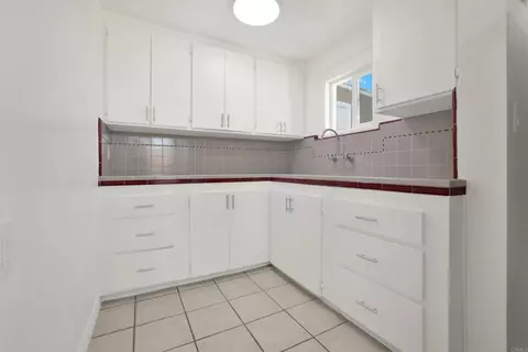 Kitchen - 1336 Peach Ave, El Cajon, CA 92021 photo 2 of 5