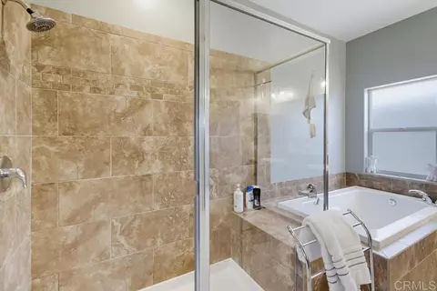 Bath - 8941 N Magnolia Ave, Santee, CA 92071 photo 3 of 4