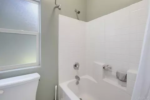 Bath - 8941 N Magnolia Ave, Santee, CA 92071 photo 1 of 4