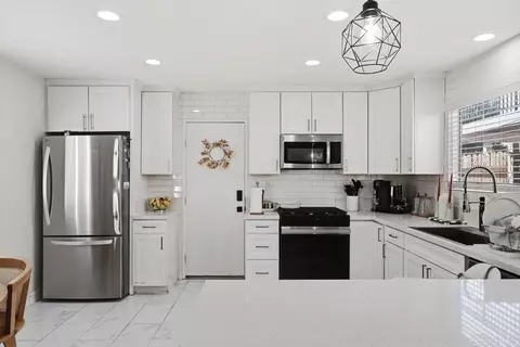 Kitchen - 428 Sacramento Ave, Spring Valley, CA 91977 photo 5 of 6